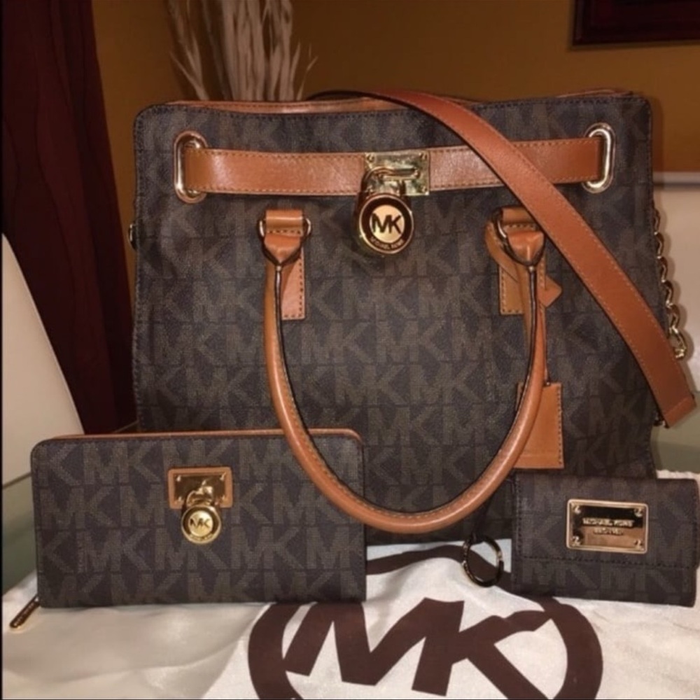 Michael Kors large Hamilton Bag & matching wallet